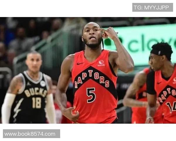 伊曼纽尔奎克利的崛起之路：从新秀到球队核心的蜕变与成长