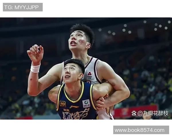 余嘉豪的篮球梦想之路：从少年到职业球员的成长历程与心路历程