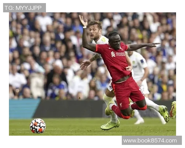 利物浦与利兹联队精彩对决直播全程回顾与分析