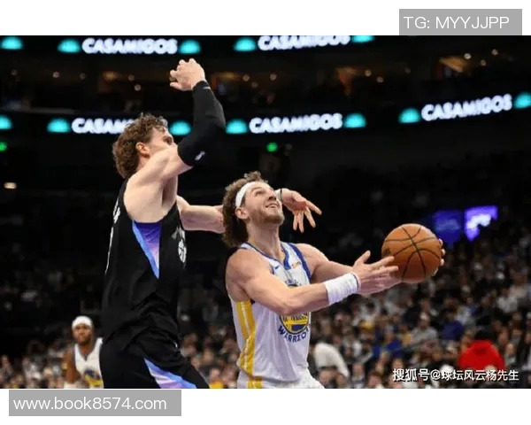 勇士季后赛2017年对阵爵士的精彩回顾与战术分析