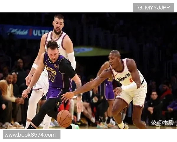 南京与杭州篮球对决深度分析及战术解析