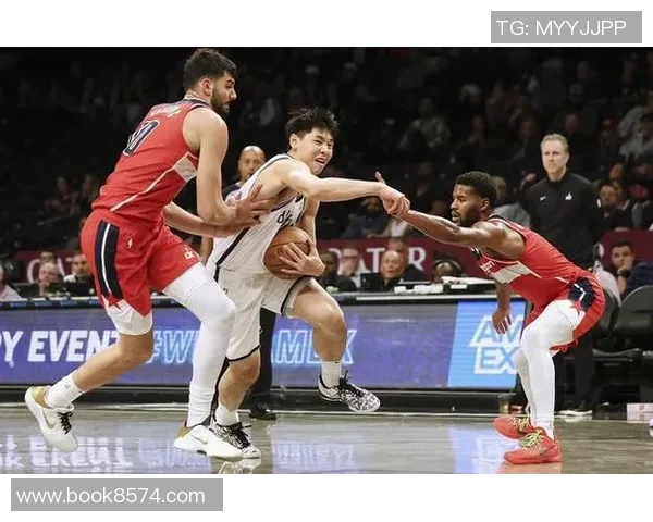 今日火箭对阵雷霆精彩直播全程回顾与赛后分析