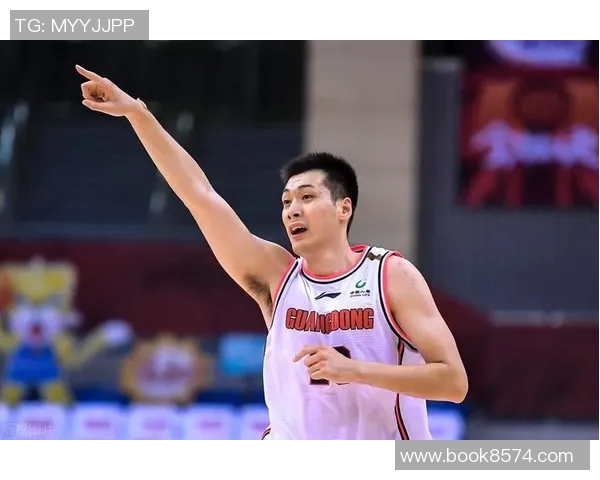 任骏飞在篮球赛场上的精彩表现与职业生涯发展分析