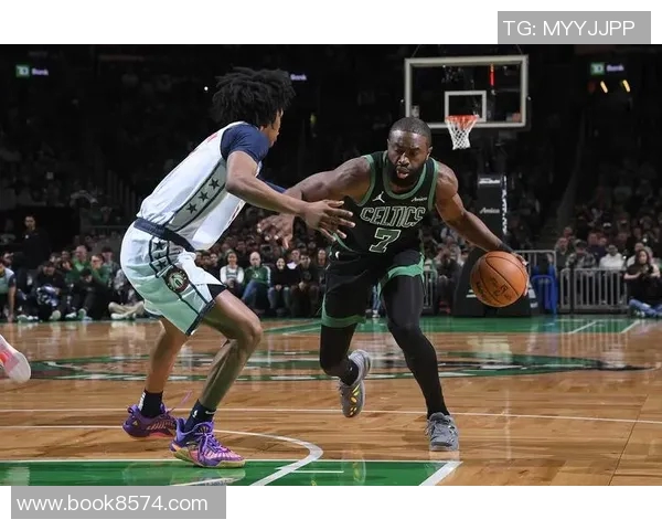 凯尔特人对阵奇才比赛中爆发激烈冲突引发球迷热议