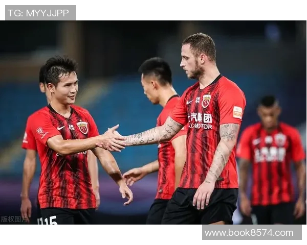 利物浦与红星激战正酣赛果揭晓引发球迷热议