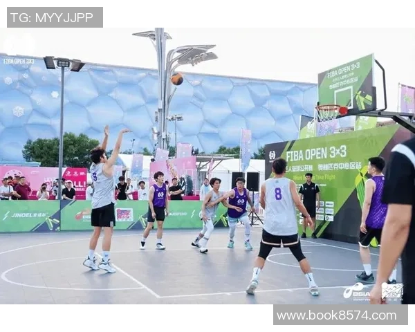 北京紫禁勇士迎战辽宁队全力争胜展现篮球风采与激情对决